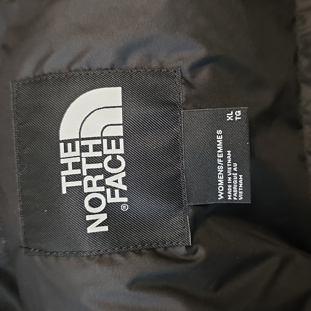 The North Face Metropolis Parka III - Women's - Picture 9 of 9